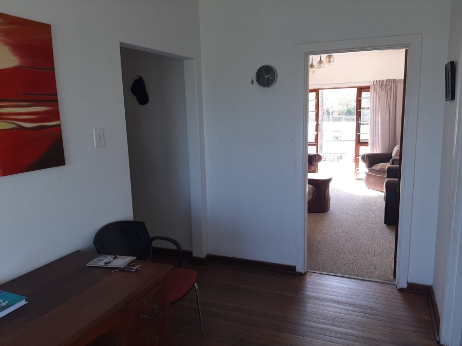 1 Bedroom Property for Sale in Cambridge Eastern Cape